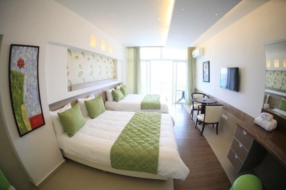 Sawary Beach Hotel 拜特龙 外观 照片