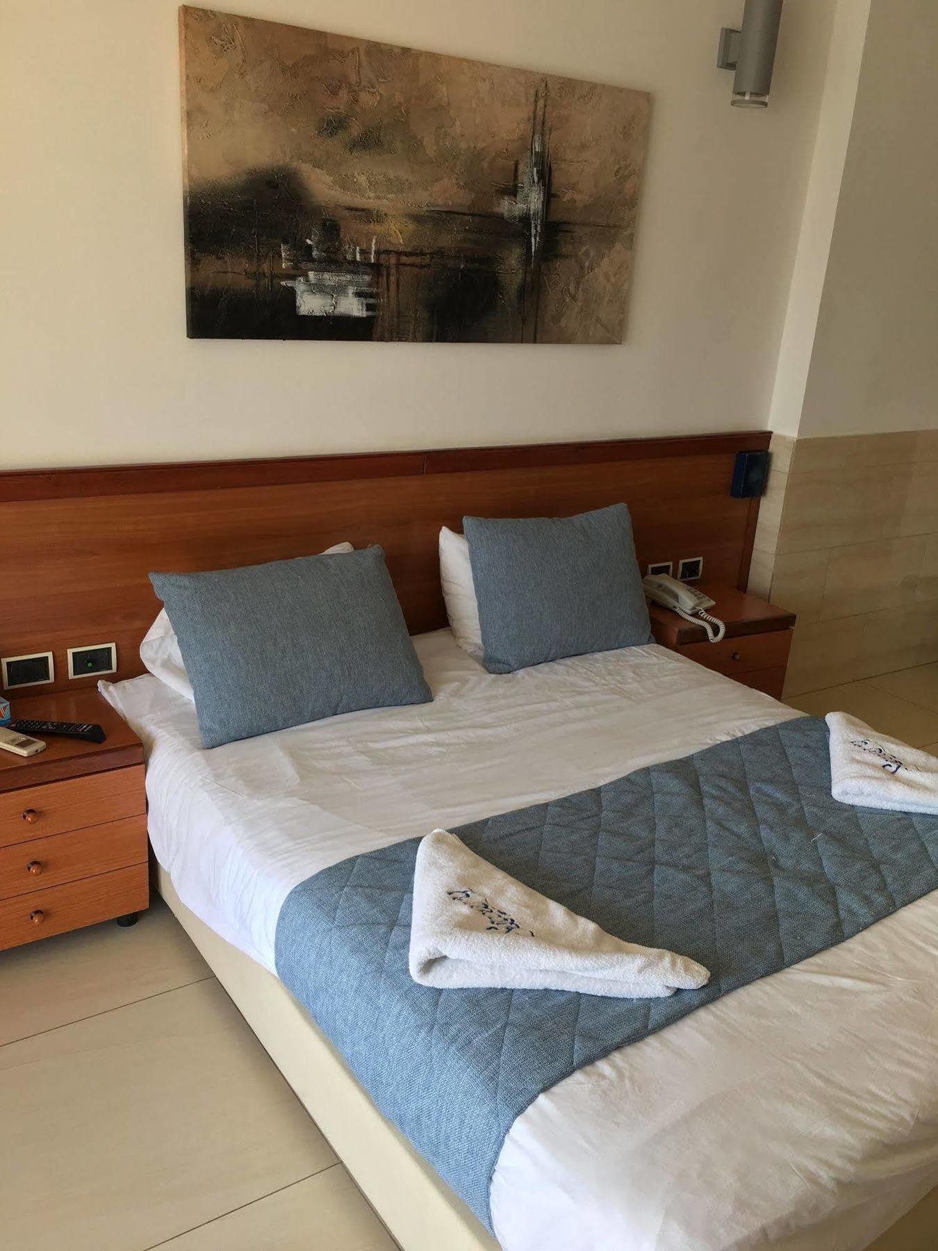 Sawary Beach Hotel 拜特龙 外观 照片
